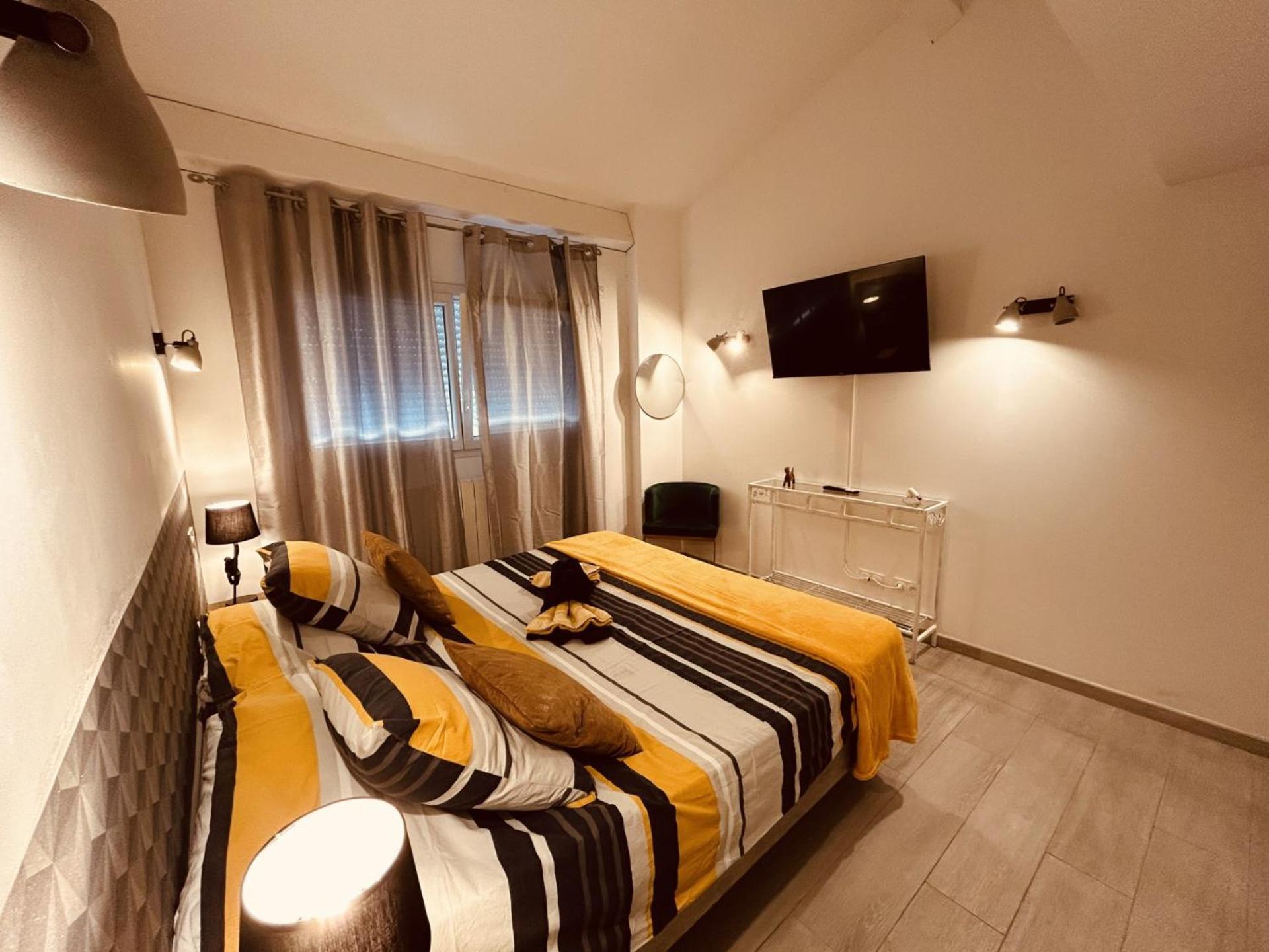 Le Paolo Appartement Deluxe Narbonne Ngoại thất bức ảnh